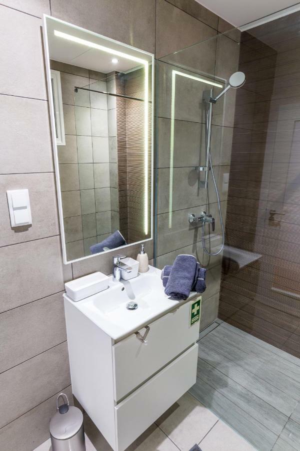 Sea Breeze I Apartment คานีโซ ภายนอก รูปภาพ